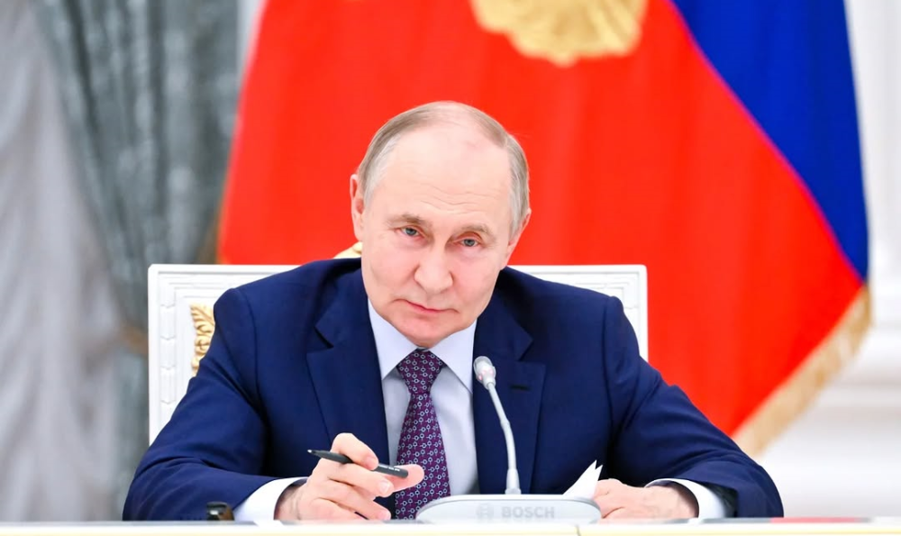 The Truth and Myth About Vladimir Putin’s Net Worth