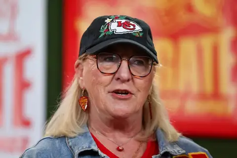 Travis Kelce Cheers On Mom After Her Cameo in “The Traitors”