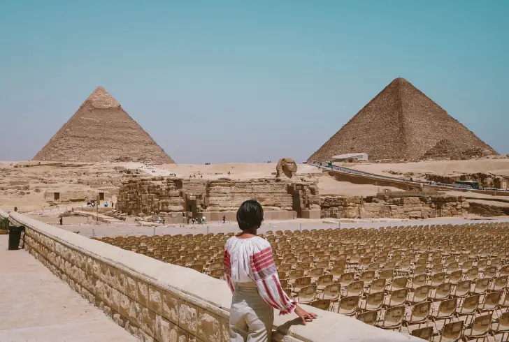 how long did it take to build the pyramids